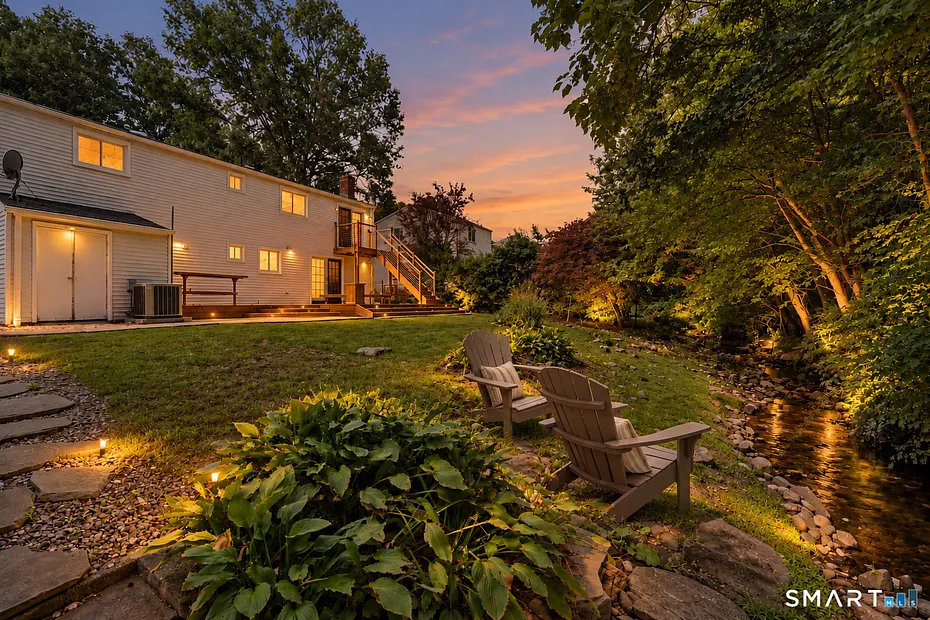 27 Amherst Place Photo 37