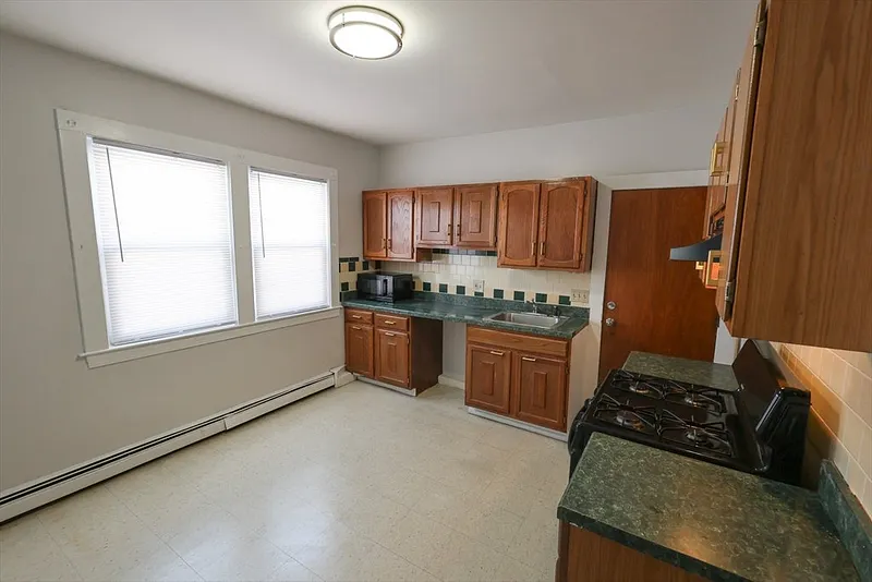 30 Millet Street  #2 Photo 5