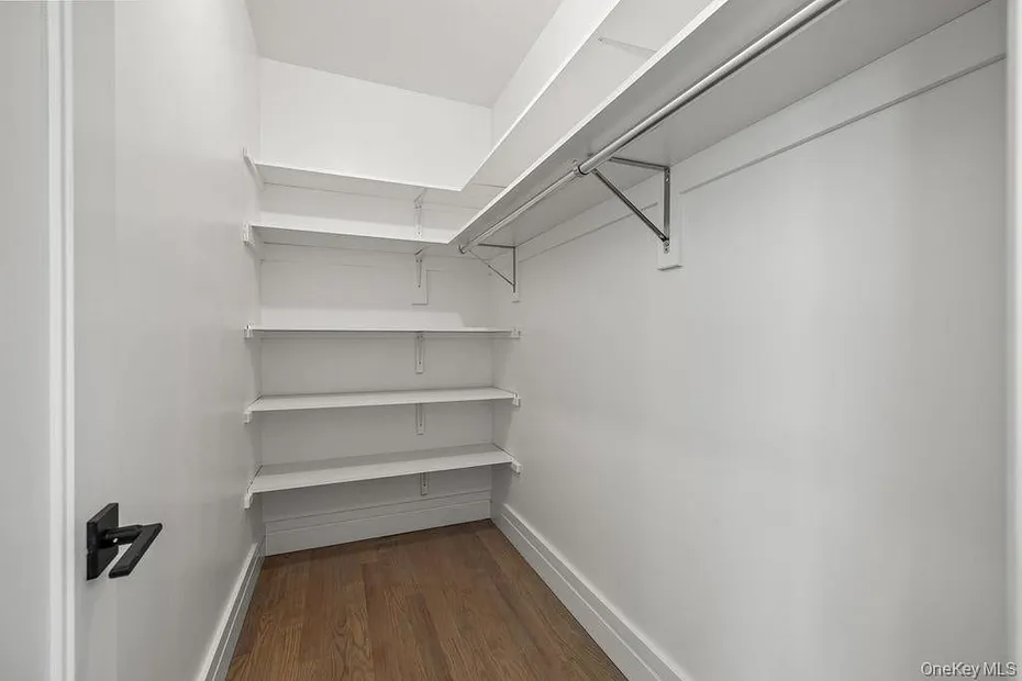 111 S Lake Street  #101 Photo 33