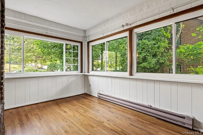 38 Fenimore Drive Photo 14