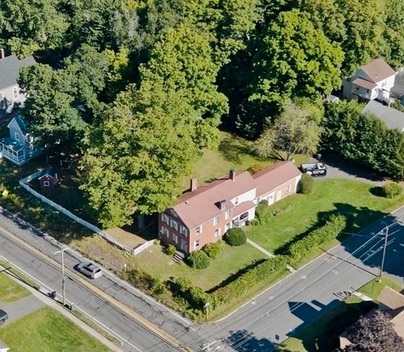 40 Somers Rd Photo 5