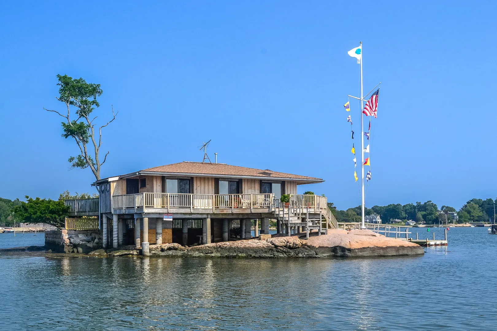 0 Jepson Island Photo 1