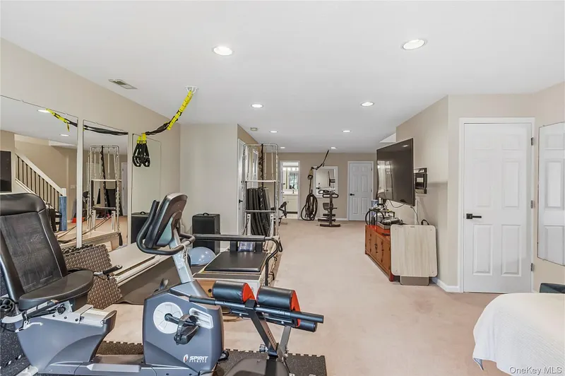1404 Scarborough Drive Photo 27