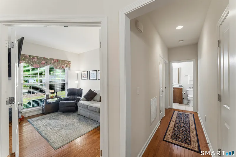 567 Inverness Court #567 Photo 11