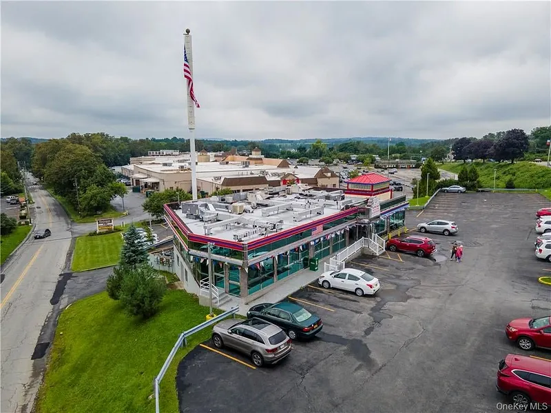 195 Route 6 Photo 16