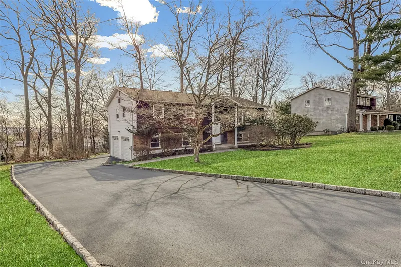24 Gerke Avenue Photo 2