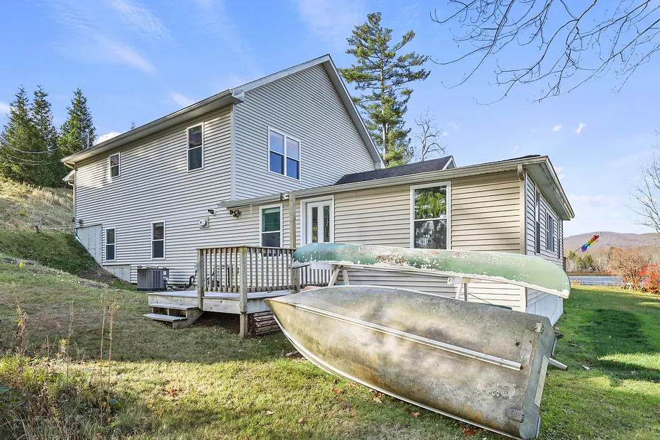 12 Squanto Rd Photo 2