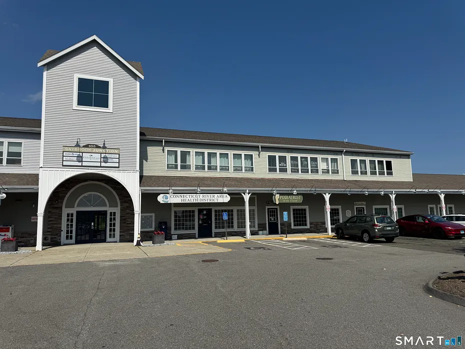 455 Boston Post Road Photo 1