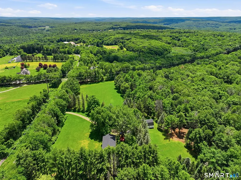 385 Cotton Hill Road Photo 38