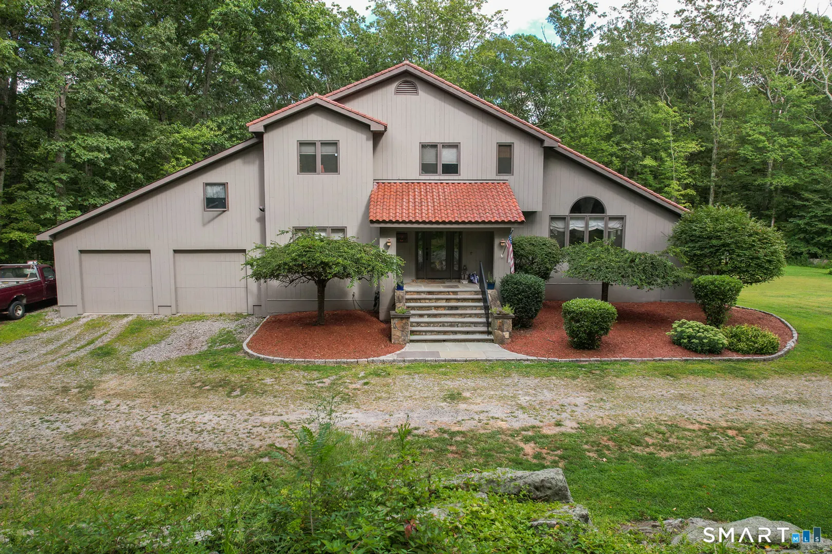 130 Fairhaven Drive Photo 7