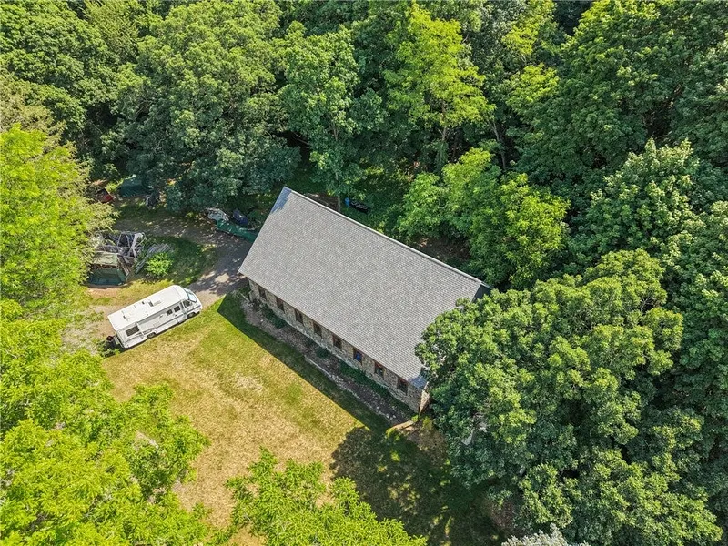 362 Abbott Run Valley Road Photo 22