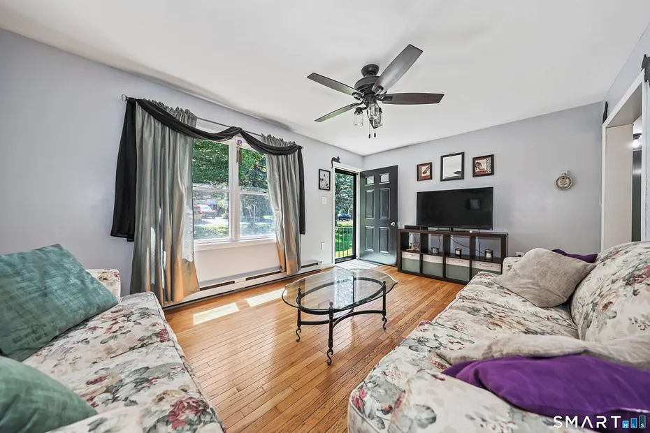 49 Schenck Lane Photo 6