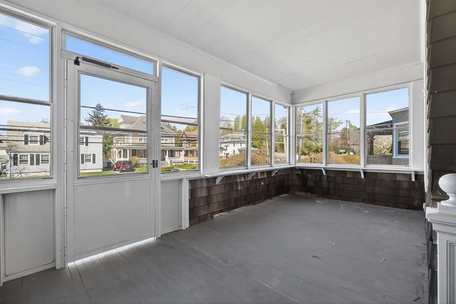 314 Ocean Avenue Photo 10