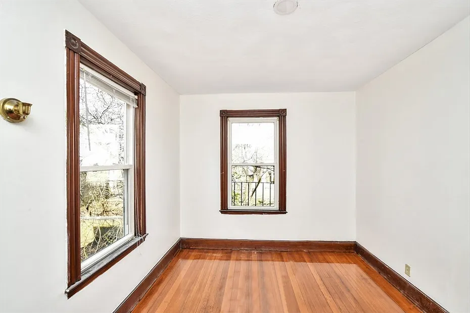 11 Pasadena Rd #1 Photo 7