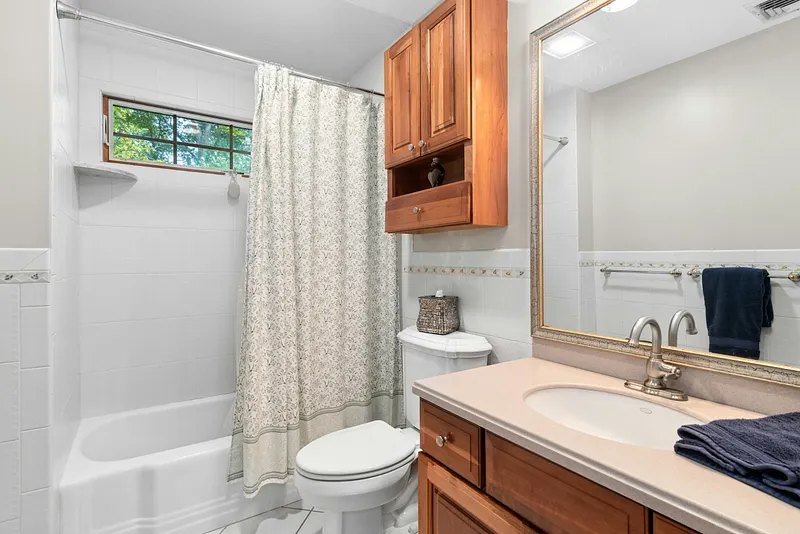 35 Aspen Ledges Road Photo 12