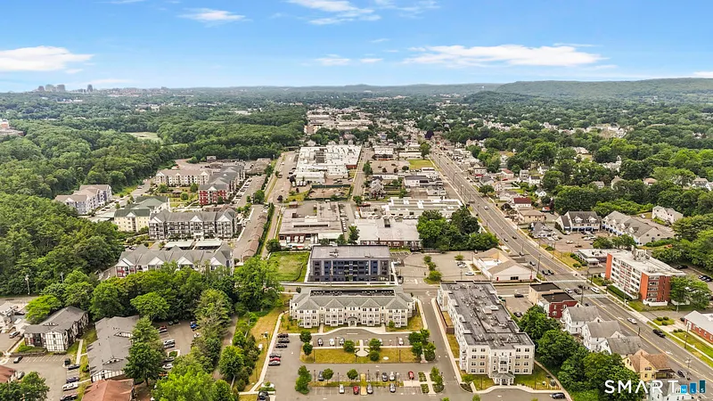 414 Mather Street Photo 5