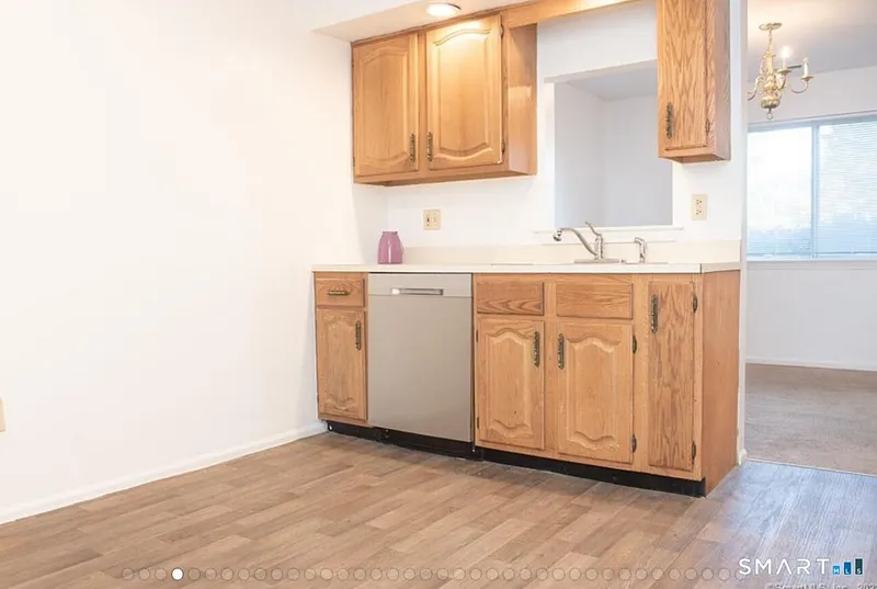 211 Windgate Circle  #B Photo 5