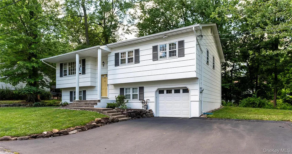 414 Maple Avenue Photo 8