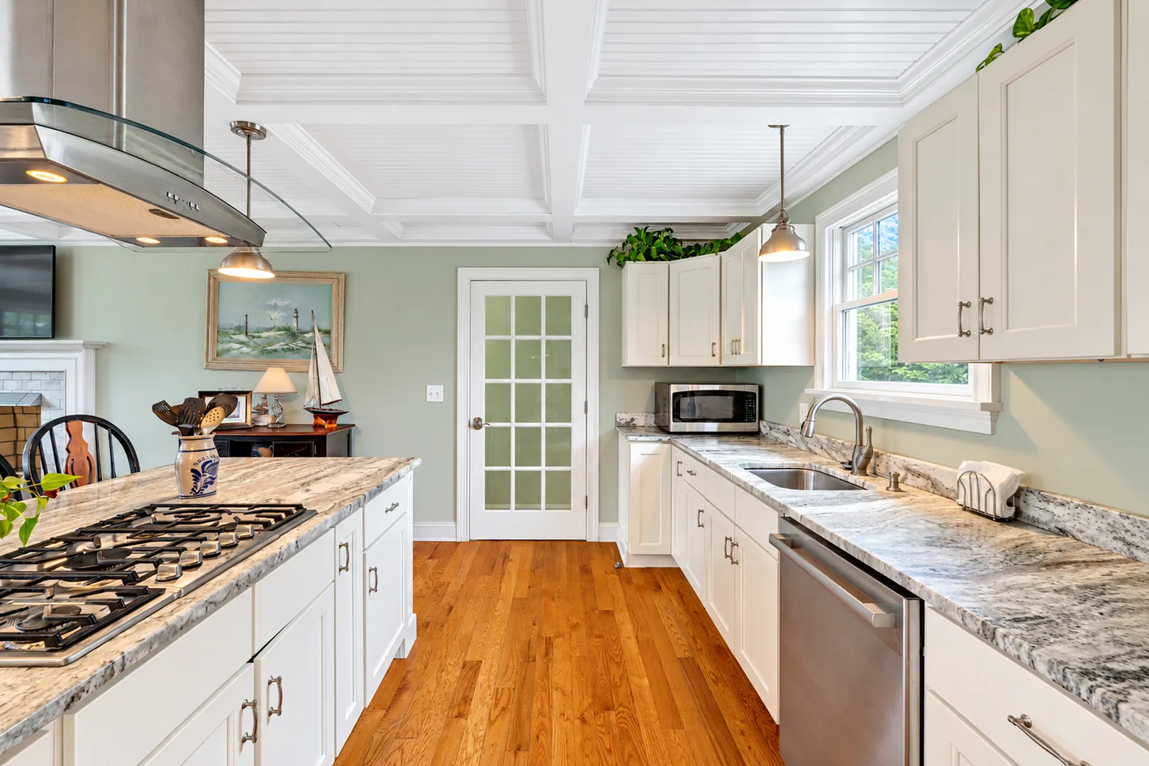 8 Montauk Avenue Photo 23