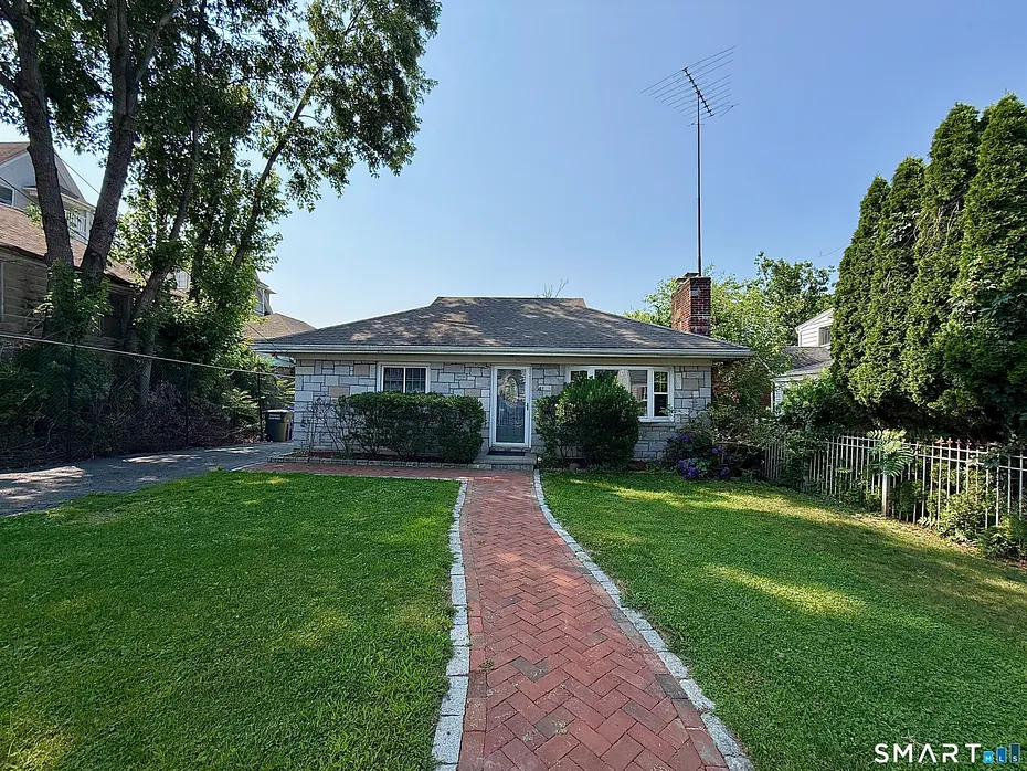 41 Quince Street Photo 2