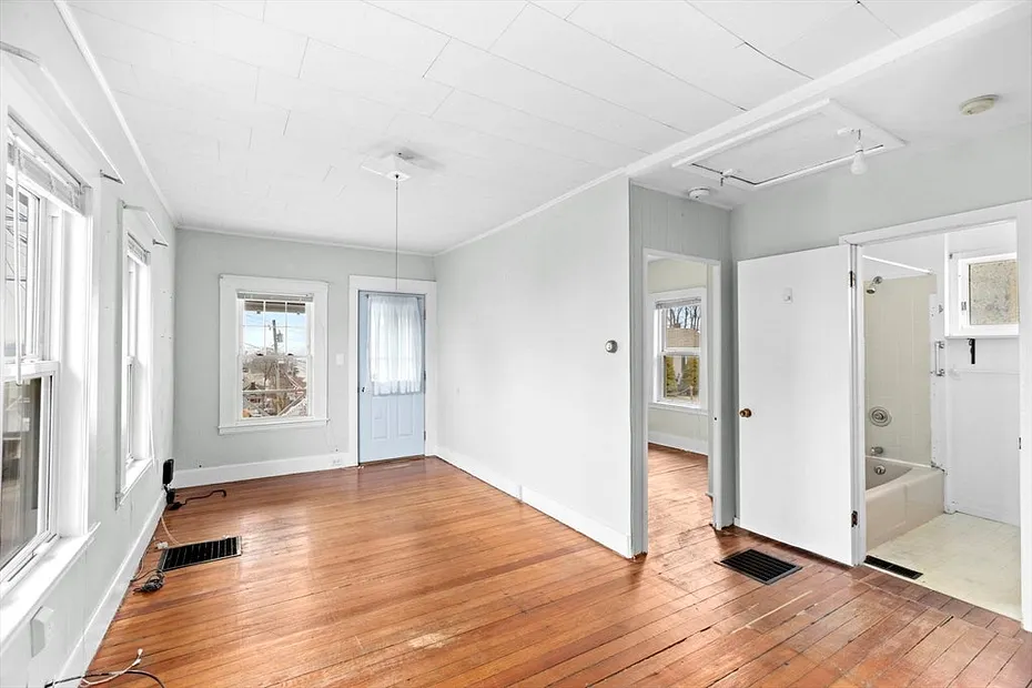 12 Fairmount Way Photo 24
