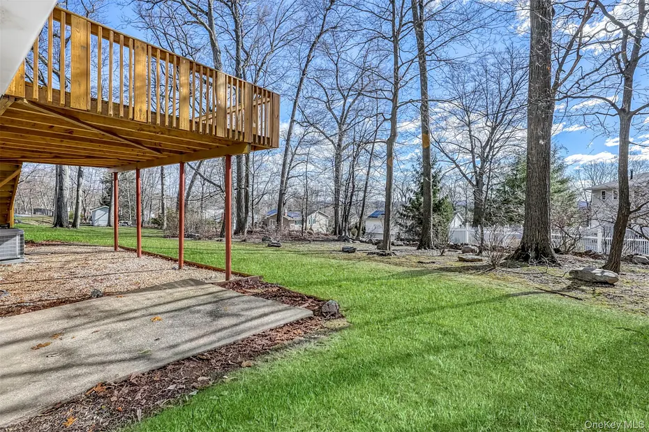 24 Gerke Avenue Photo 4