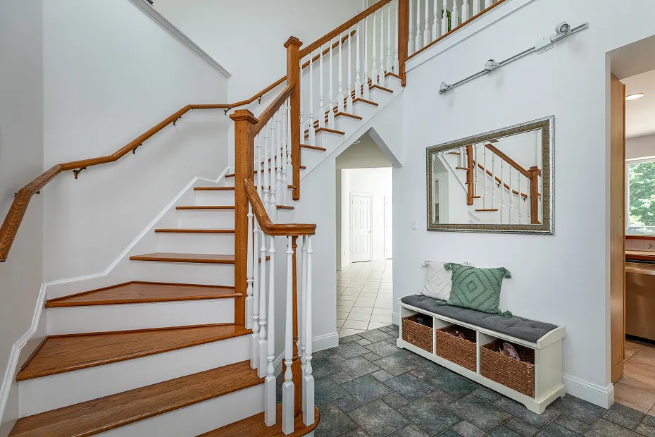 28 Drewbarrie Lane Photo 15