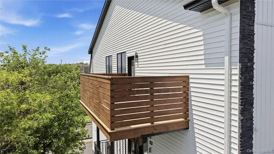 80 Memorial Park Drive  #212 Photo 37