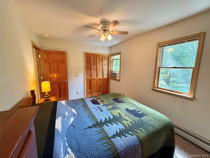468 Decker Road Photo 15