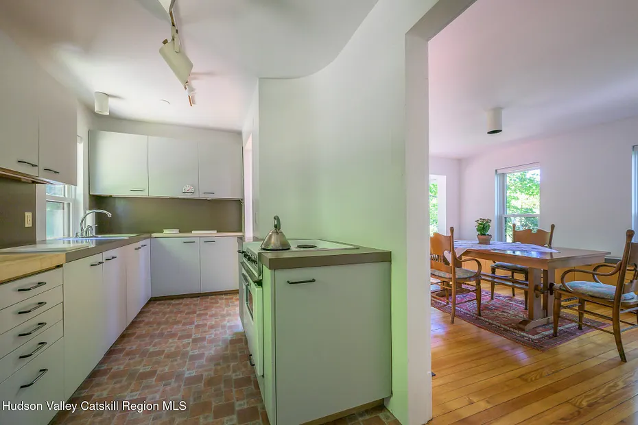 158 Knapp-carpenter Road Photo 8
