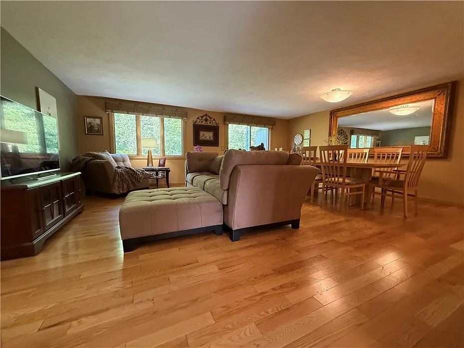 35 Waterview Drive  #D Photo 12