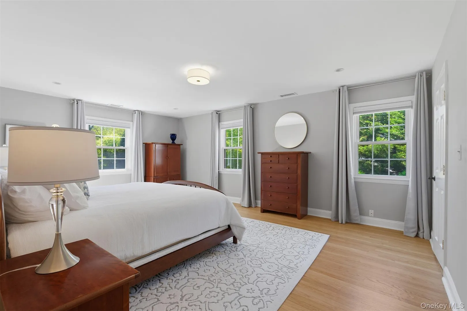 136 Devonshire Road Photo 15