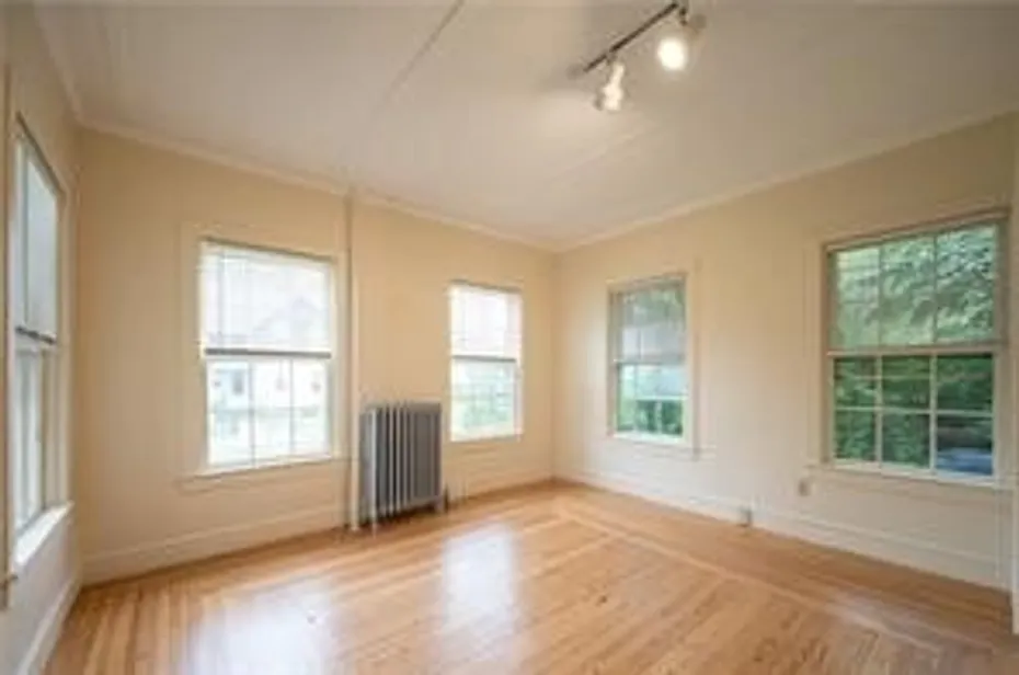 10 Hendricks Street #1 Photo 10