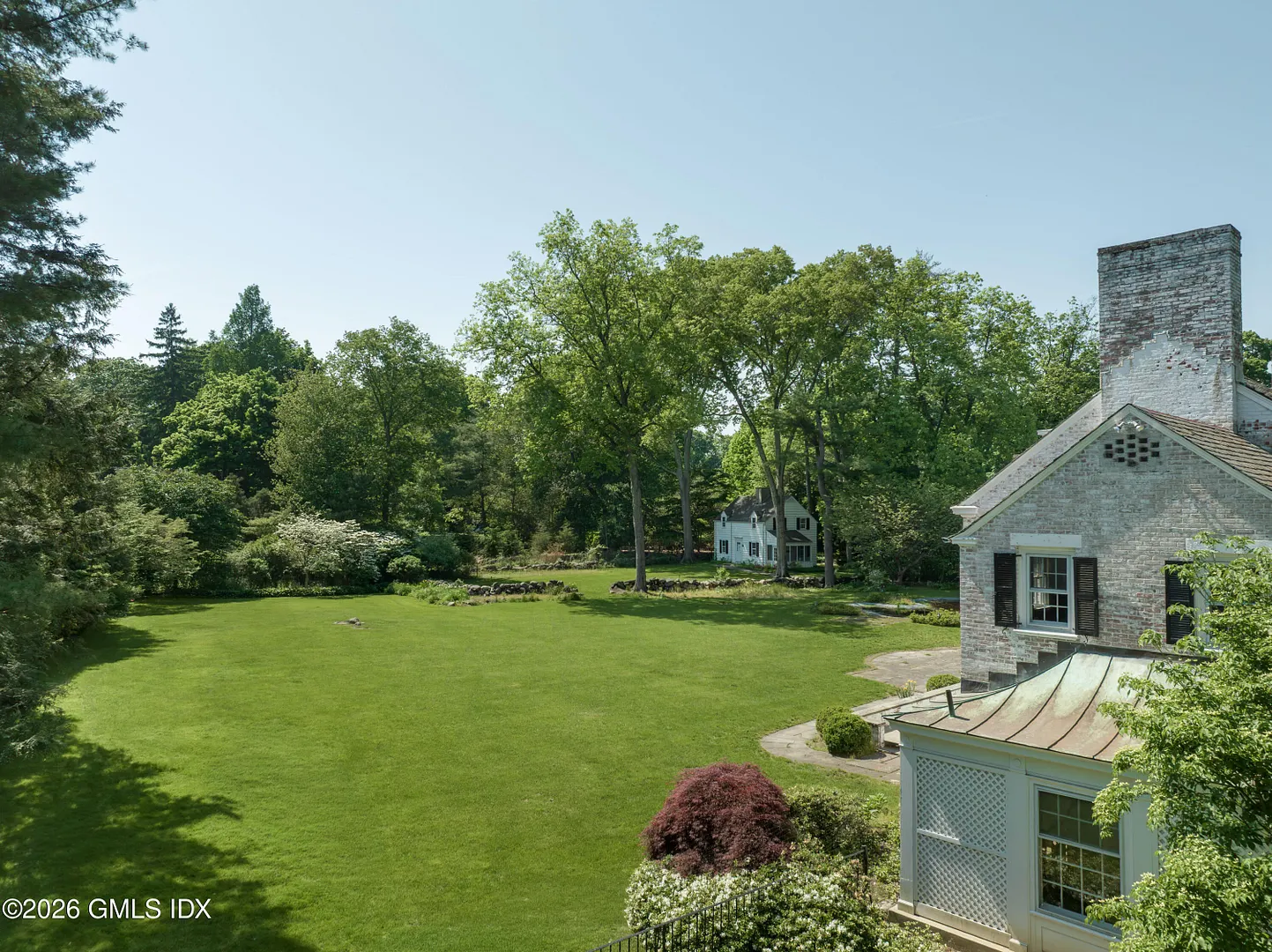 12 Woodside Road Photo 4