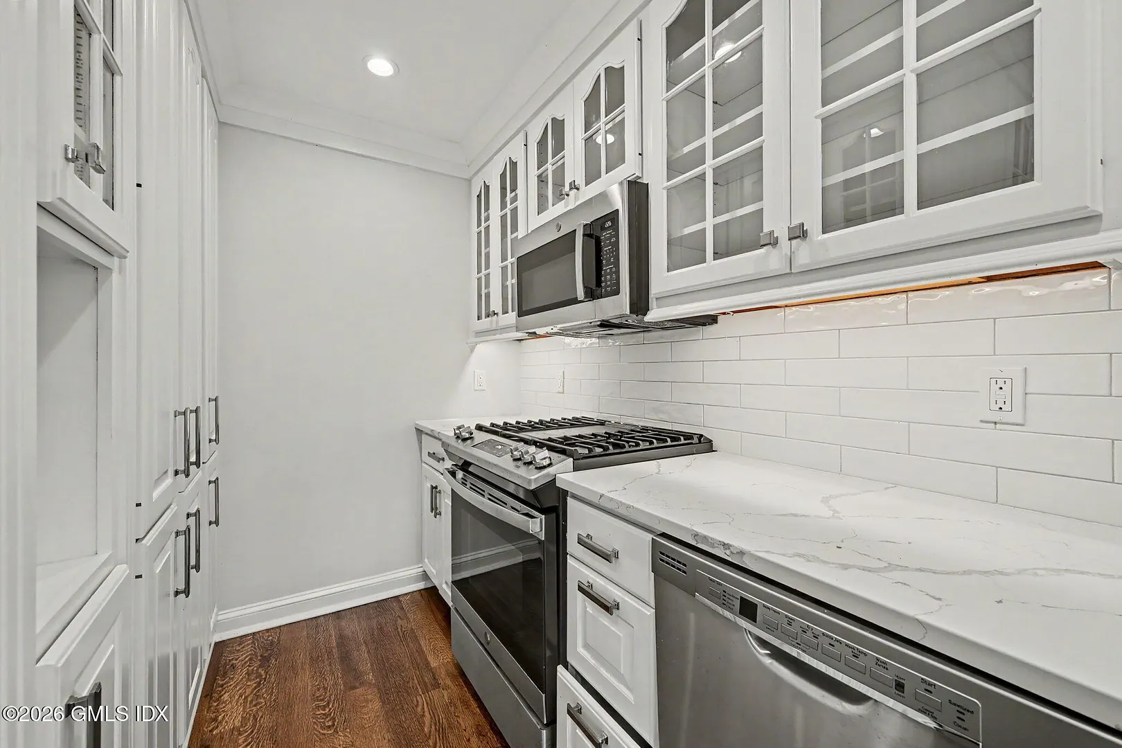 124 Shore Road Photo 7