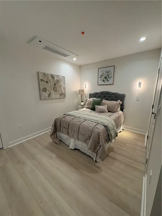 50 Murray Street Photo 8