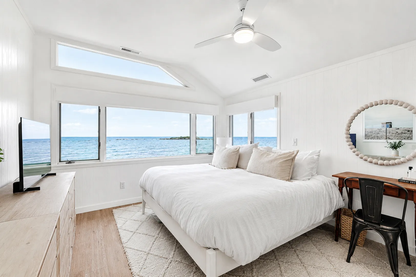 156 Little Stannard Beach Road Photo 14