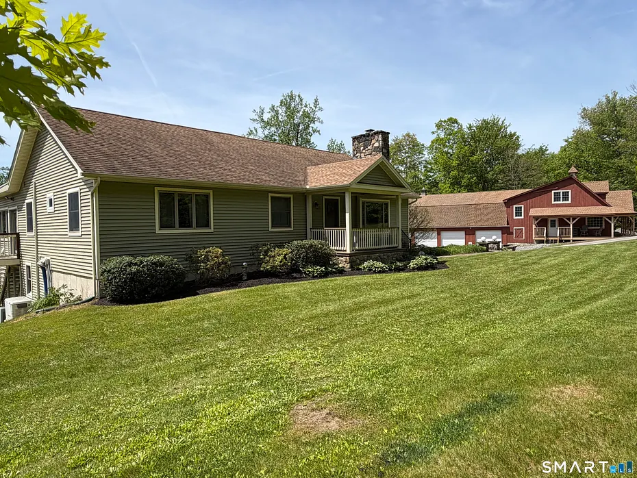 80 Holmes Road Photo 2