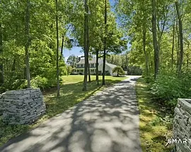 8 Red Brook Lane