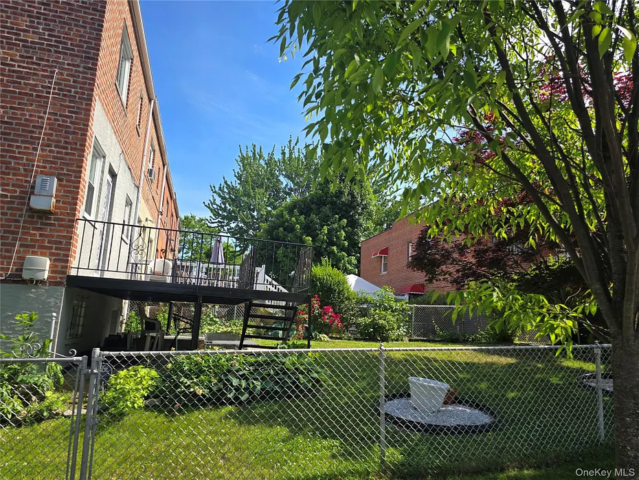 4055 Wickham Avenue  #1 Photo 4