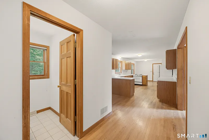 8 Margaret Terrace Photo 12