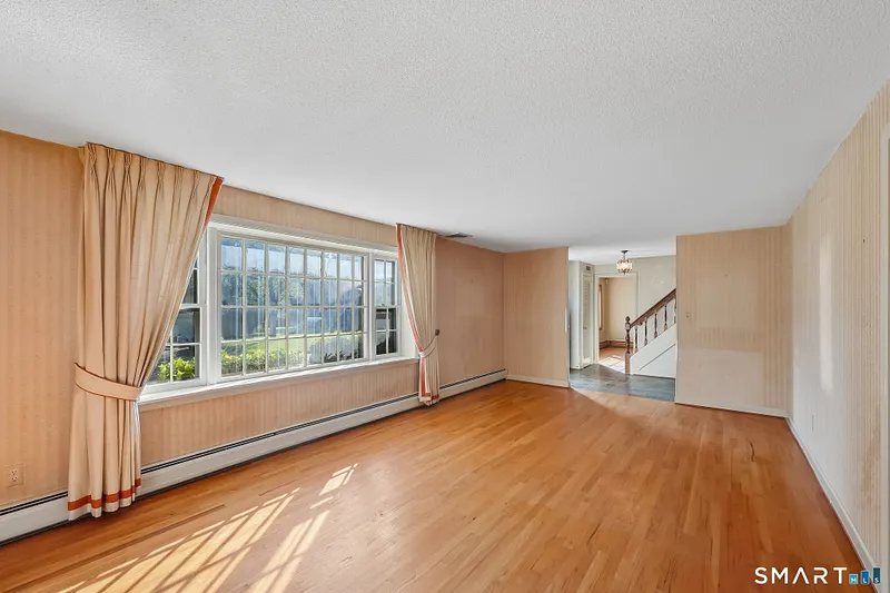 64 Burnwood Drive Photo 12