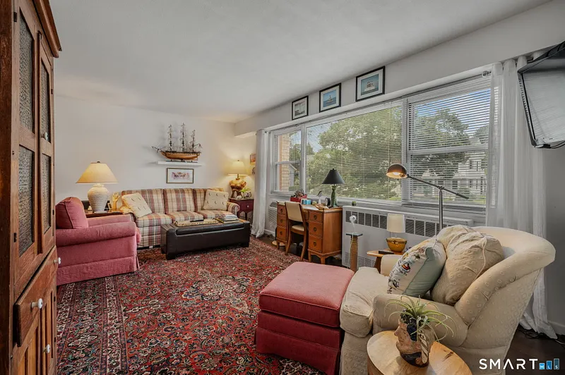 292 Pequot Avenue  #B2 Photo 17