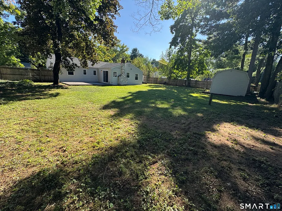 77 Curtis Road Photo 23