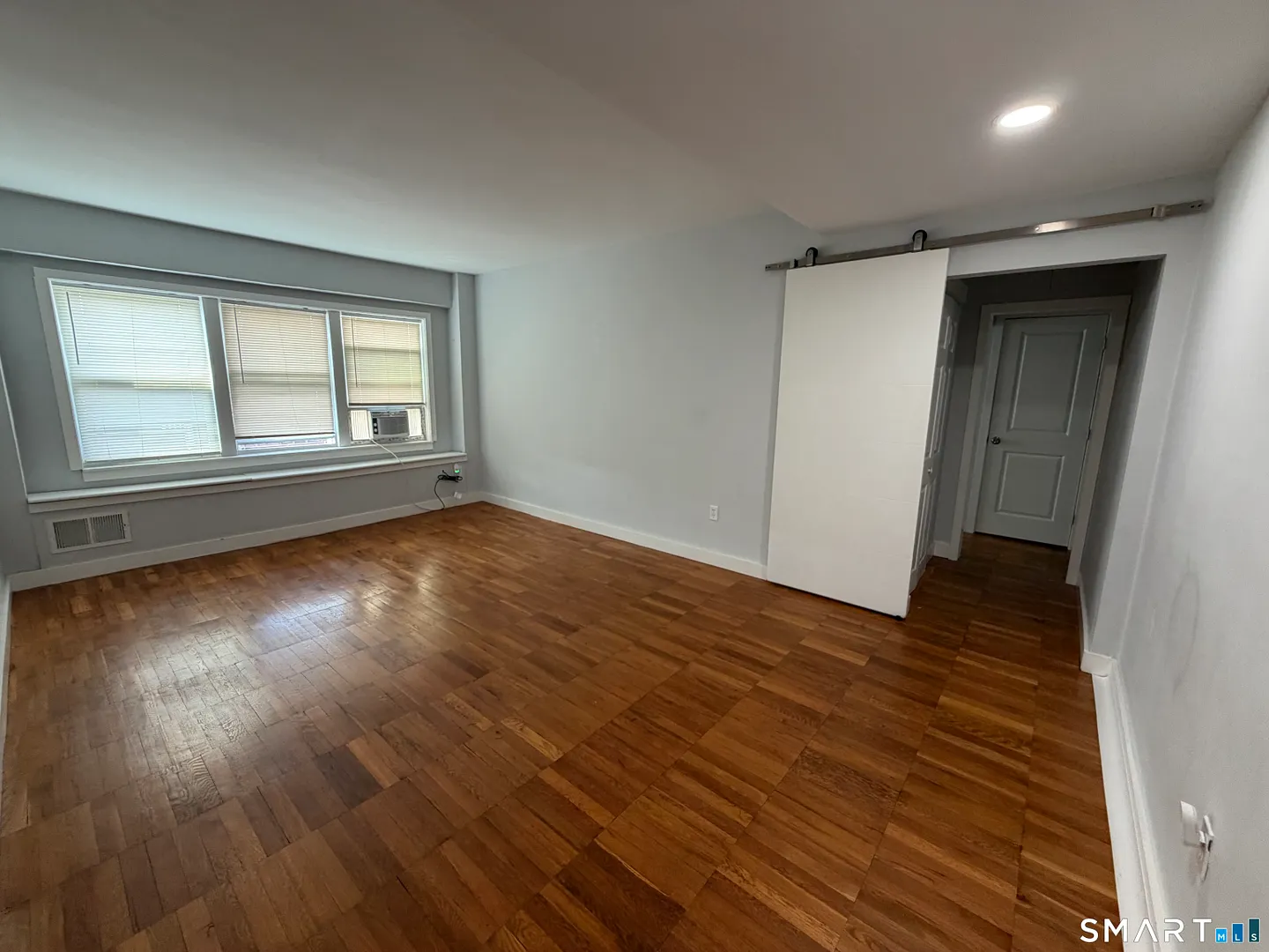 230 Farmington Avenue  #C5 Photo 3