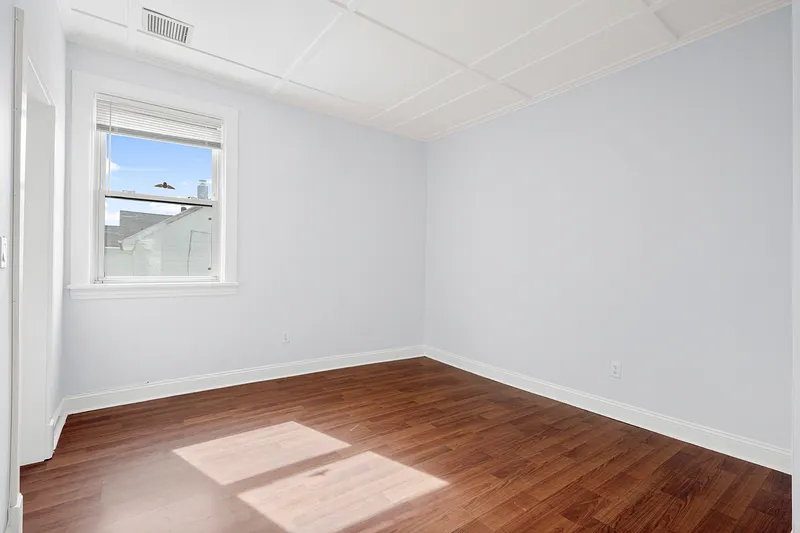 521 Jefferson Avenue  #1 Photo 21