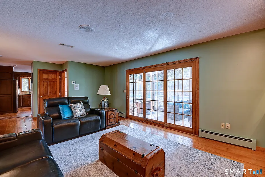 6 Smithbrook Terrace Photo 16