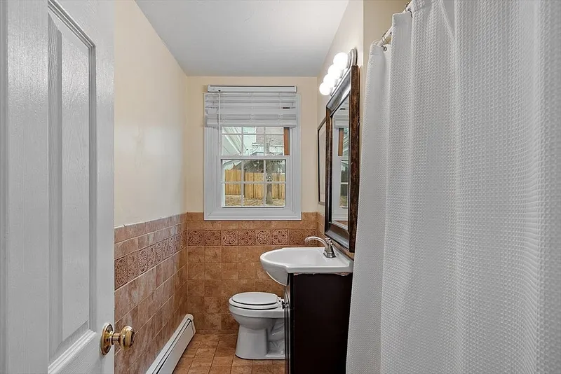 33 Eastview Road Photo 24