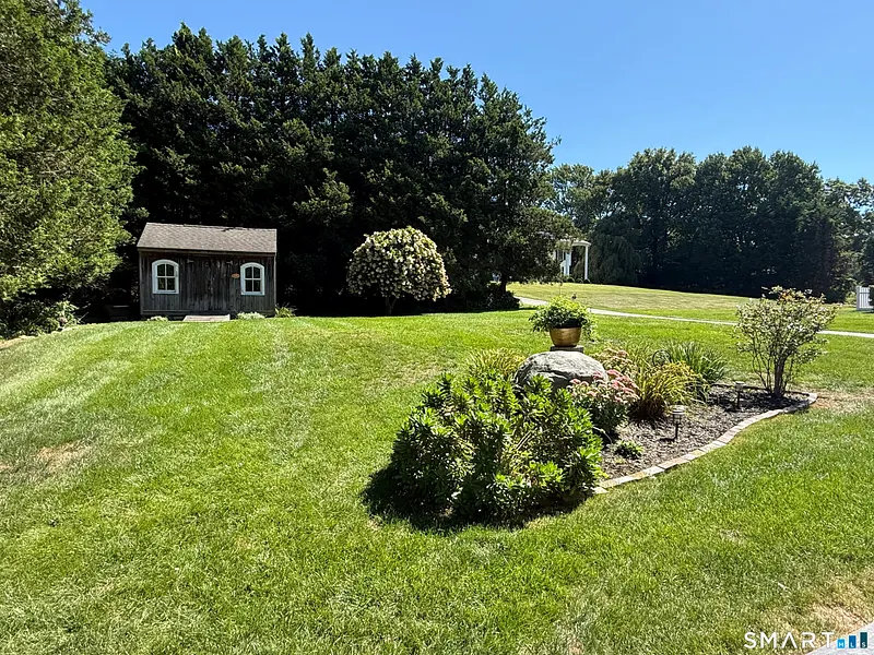 64 Old Black Point Road Photo 5