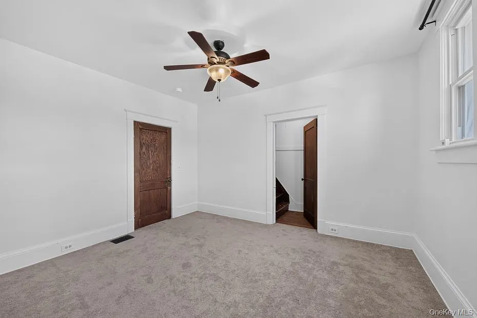 10 S Grand Avenue Photo 34